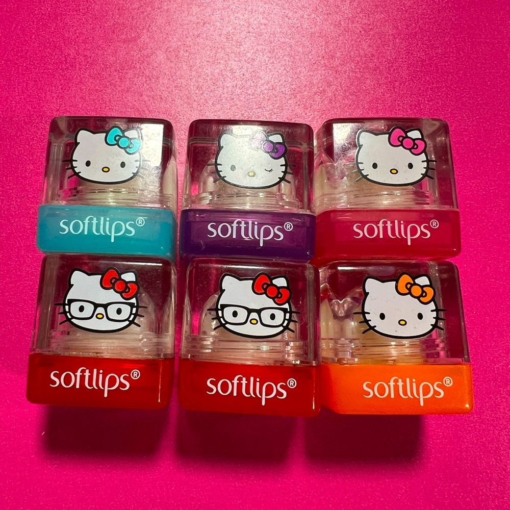 6 New Softlips Lip Balm Cubes HELLO KITTY by Sanrio Limited Edition VHTF